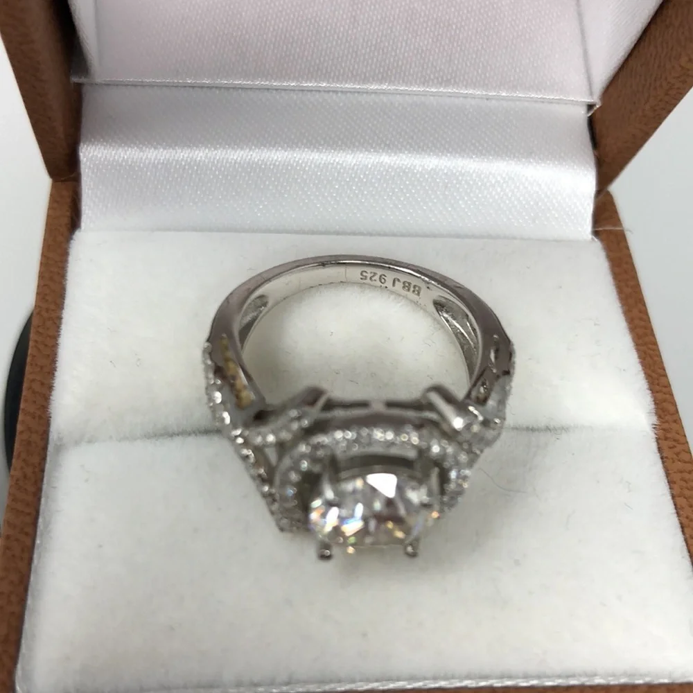 Moissanite Fire Ring Crossover Design Solitaire 2.50ctw Platineve 925 Size 6